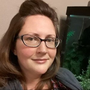 Meet your Posher, Cassandra